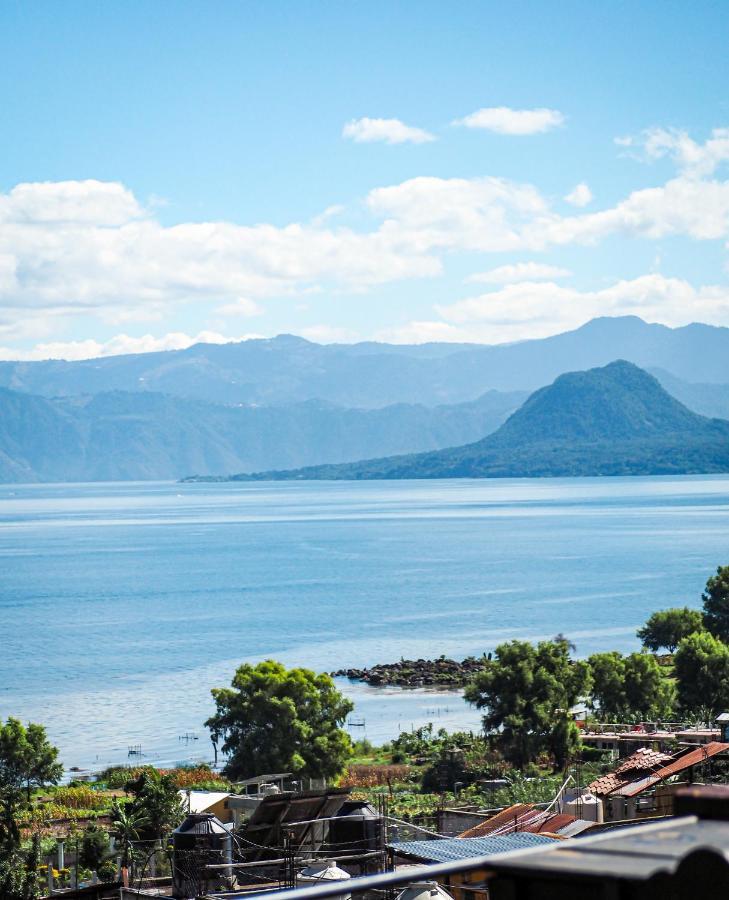 Hotel San Francisco San Pedro La Laguna Bagian luar foto