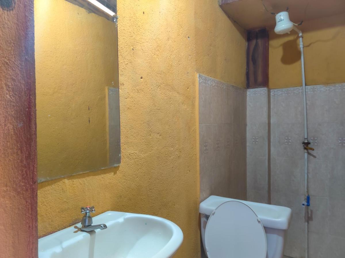 Hotel San Francisco San Pedro La Laguna Bagian luar foto