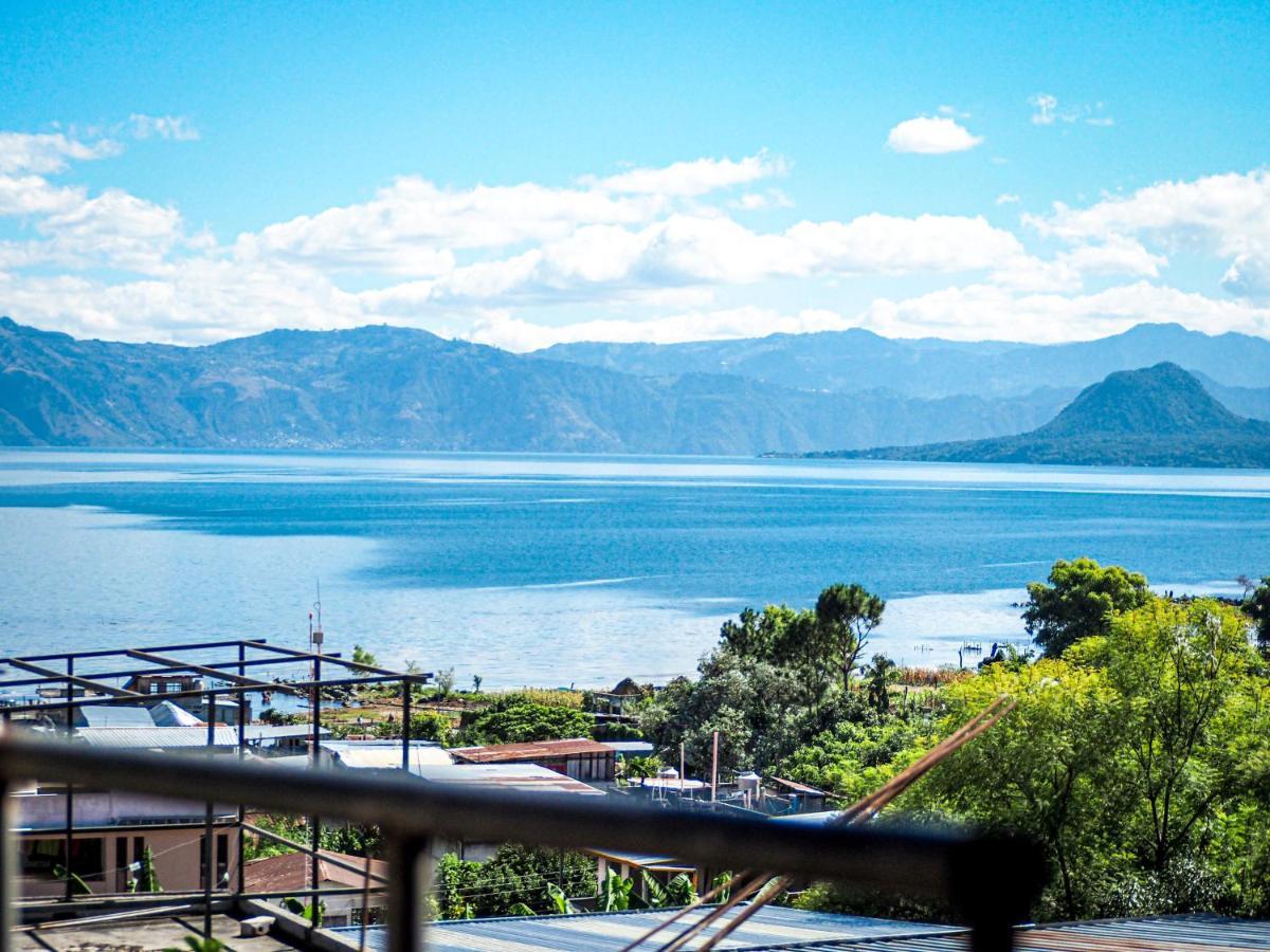 Hotel San Francisco San Pedro La Laguna Bagian luar foto